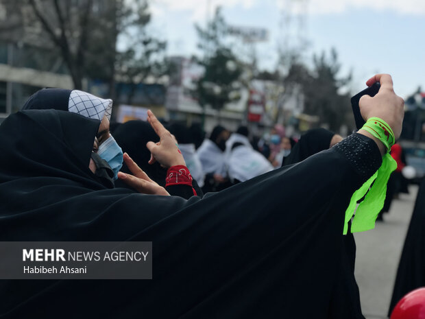 راهپیمایی 22 بهمن در قوچان