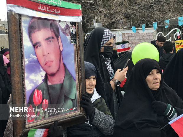 راهپیمایی 22 بهمن در قوچان