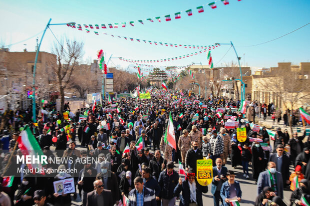 راهپیمایی ۲۲ بهمن در یزد