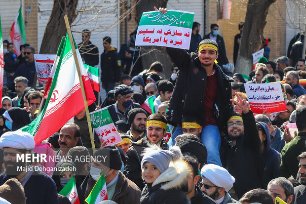 راهپیمایی ۲۲ بهمن در یزد