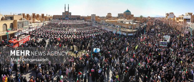 راهپیمایی ۲۲ بهمن در یزد