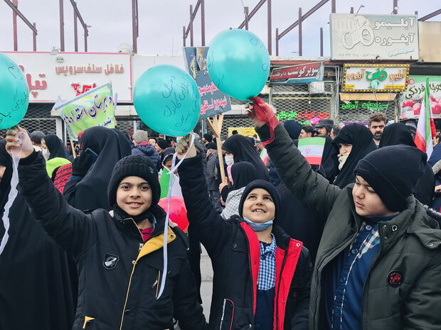 راهپیمایی 22 بهمن قوچان