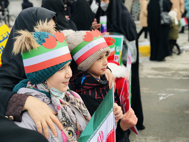 راهپیمایی 22 بهمن قوچان