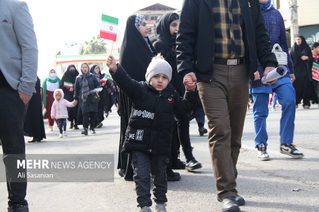 راهپیمایی یوم الله ۲۲ بهمن در آستارا