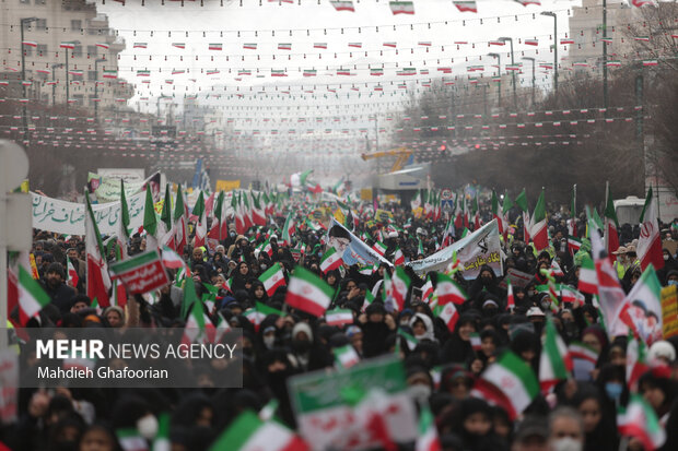 راهپیمایی 22 بهمن در مشهد