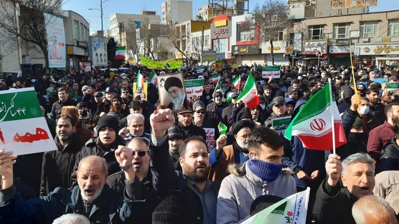 تجدید بیعت ۴۴ ساله مردم اردبیل با آرمانهای انقلاب