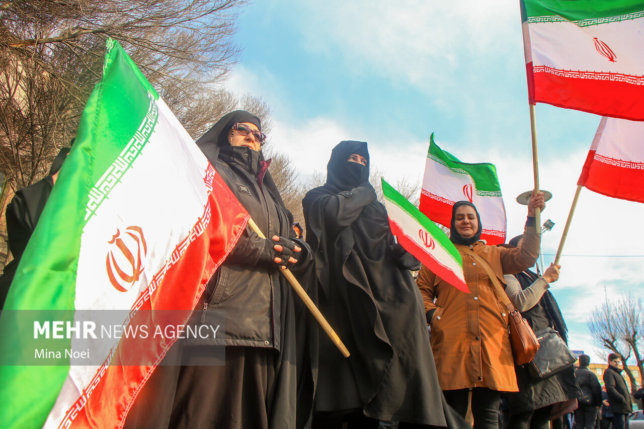 حضور مردم ولایی میامی در راهپیمایی ۲۲ بهمن