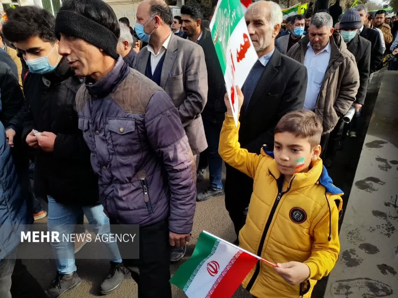 حضور پرشکوه پارس آبادی ها در راهپیمایی ۲۲ بهمن