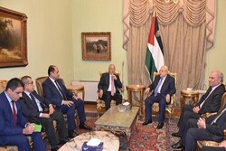 محمود عباس با دبیرکل اتحادیه عرب دیدار کرد