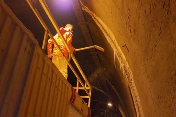 گزارش مهر از تهران برفی/وضعیت تردد در جاده ها چطور است