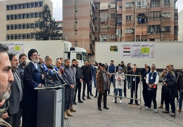 حزب الله يطلق قافلة المساعدات الإنسانية الأولى إلى سوريا حزب الله يطلق قافلة المساعدات الإنسانية الأولى إلى سوريا