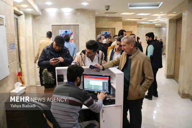 استقبال تماشاگران کرمانشاهی از جشنواره فیلم فجر