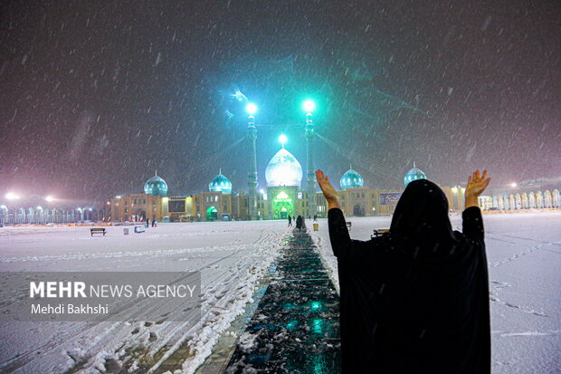 Snowy night in Jamkaran Mosque, Hazrat Masumeh shrine
