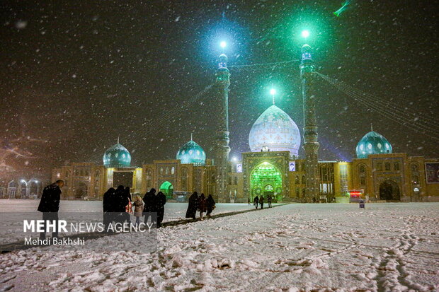 Snowy night in Jamkaran Mosque, Hazrat Masumeh shrine
