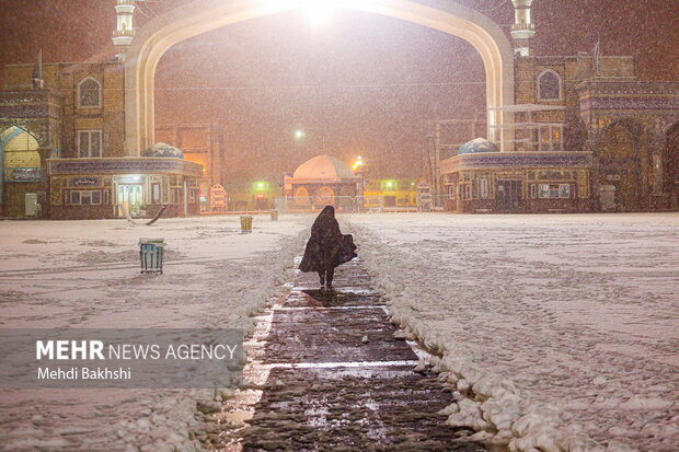 Snowy night in Jamkaran Mosque, Hazrat Masumeh shrine
