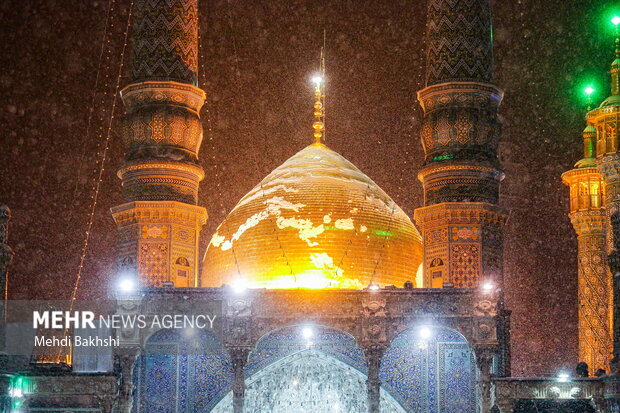 Snowy night in Jamkaran Mosque, Hazrat Masumeh shrine
