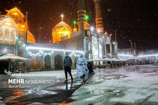 Snowy night in Jamkaran Mosque, Hazrat Masumeh shrine
