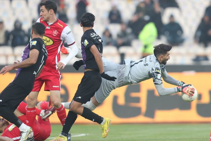 بردپرسپولیس برابر هوادار درنیمه اول / بیرانوند به فریاد سرخها رسید