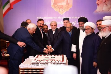 ایران ہمیشہ مشکل حالات میں پاکستان کے شانہ بشانہ کھڑا ہے،  معاون خصوصی وزیر اعظم پاکستان