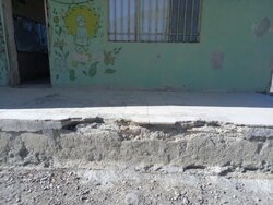 سقف لرزان مدرسه روستای تیدر/ کلاس های درس مقاوم سازی شود