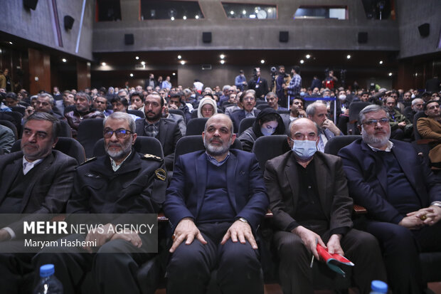 احمد وحیدی وزیر کشور  در اولین رویداد مدیریت بحران ایران قوی حضور دارد