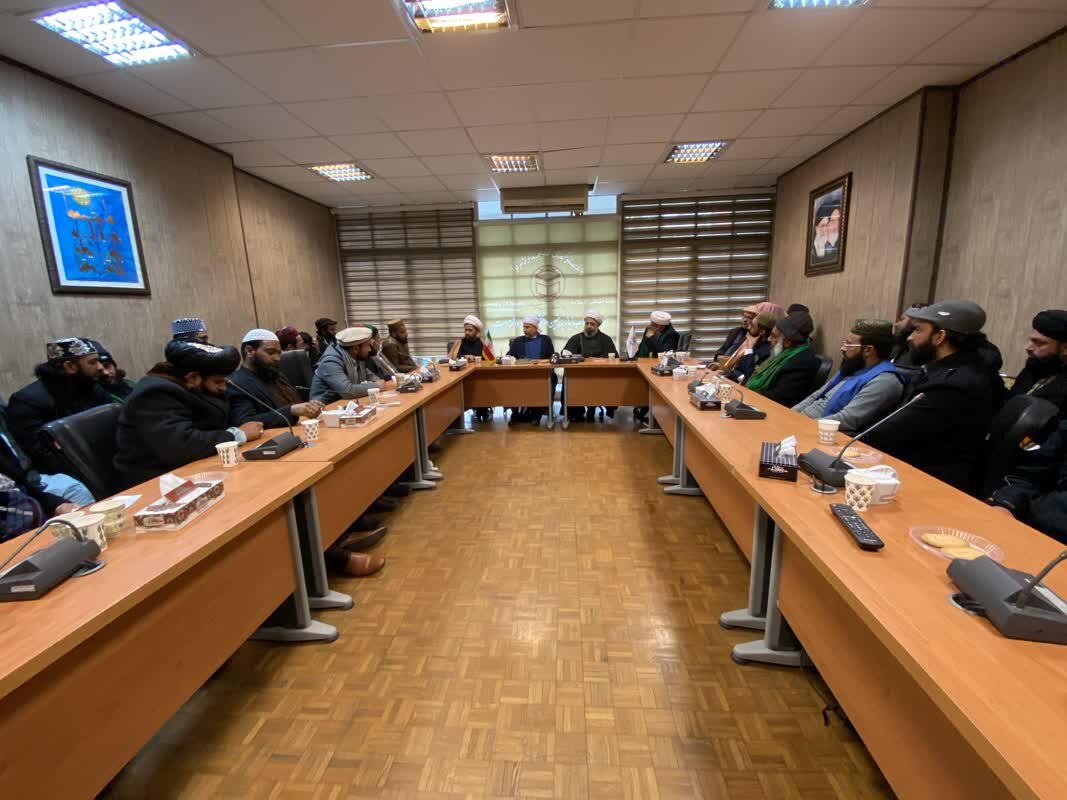 اختلاف پھیلانے والا شیطان اور اتحاد کو فروغ دینے والا رحمنٰ کا بندہ ہے، ایرانی نائب صدر