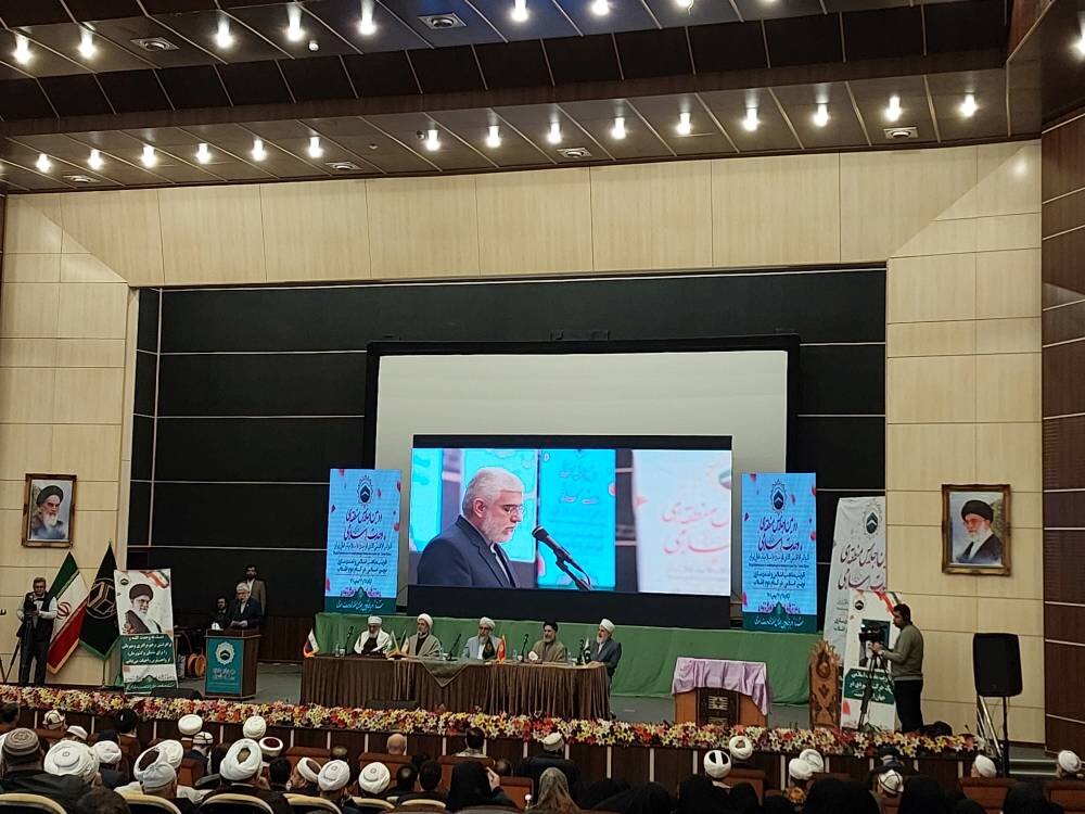 ایران طلایه دار همدلی اقوام و مذاهب