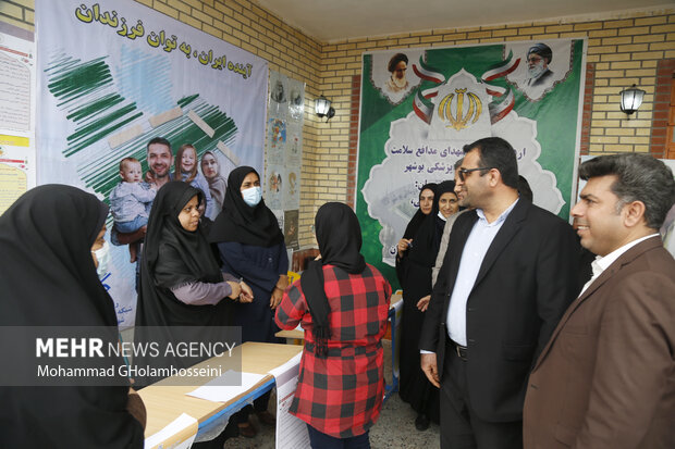 استقبال گسترده مردم بندر عامری از اردوی دانشگاه علوم پزشکی بوشهر