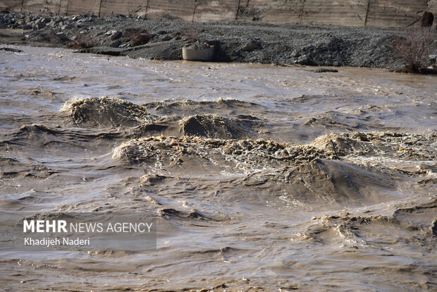 هشدار سیلاب در پایین دست سدهای خوزستان صادر شد