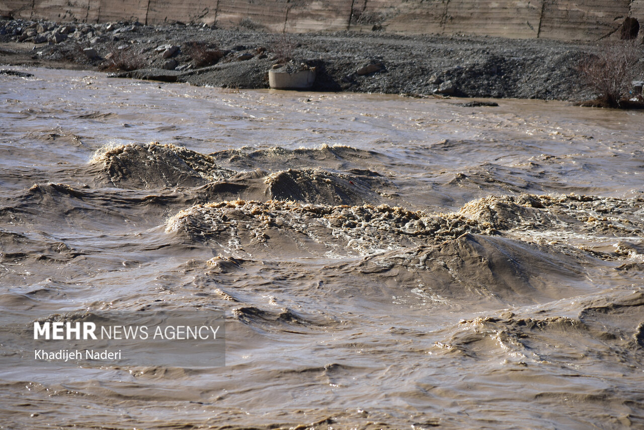 هشدار سیلاب در پایین دست سدهای خوزستان صادر شد