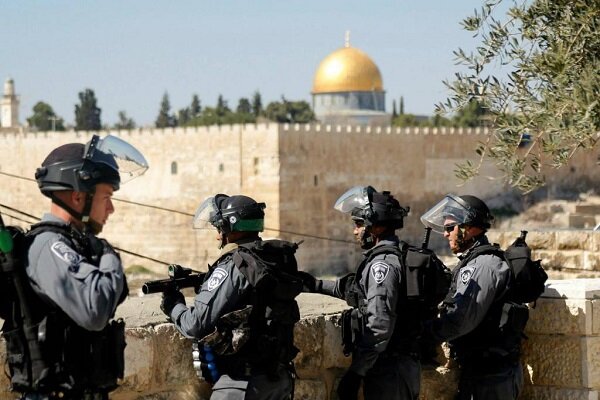 نادي الأسير: ما يجري بالقدس يهدف لمحاربة الوجود الفلسطينيّ وتهجير المقدسيين