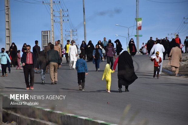 همایش پیاده روی خانوادگی در زاهدان برگزار شد