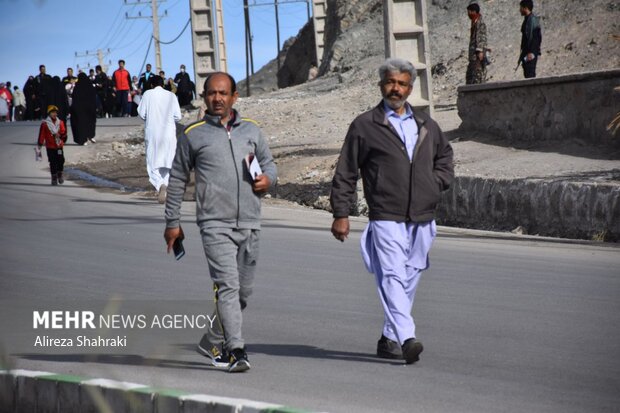 همایش پیاده روی خانوادگی در زاهدان برگزار شد