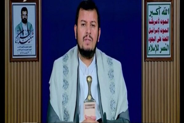  السيد الحوثي: الأعداء بذريعة حرية التعبير يسعون الى ضرب القدسية في نفوس المسلمين