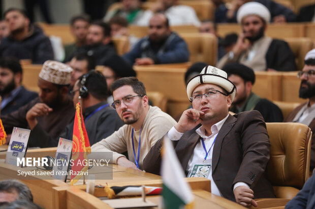 39ویں بین الاقوامی قرآنی مقابلوں کا تہران میں آغاز
