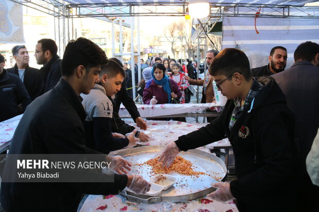 «شور مبعث» در دل های مردم استان سمنان