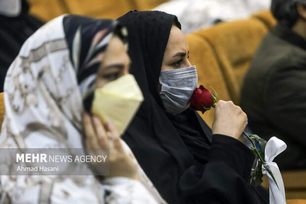 مراسم آغاز اهدای ۱۰۰۰ سری جهیزیه به زوج های جوان سراسر کشور در مشهد