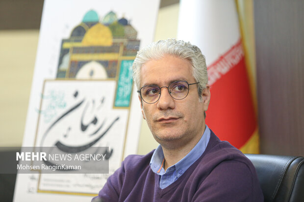 مدرسه رمان استعداد نویسندگان را به فعلیت میرساند