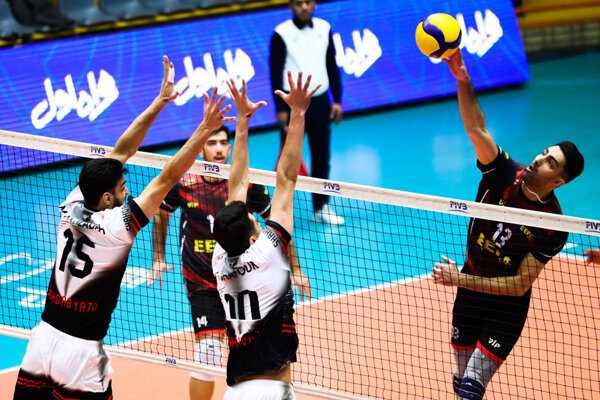 دومین قهرمانی یزدی ها در لیگ والیبال / آملی ها نایب قهرمان شدند