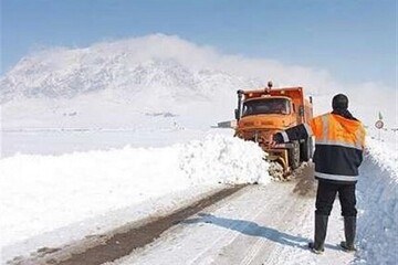 بازگشایی ۲۶۴ مقطع کولاک گیر در ۱۵۸ مسیر روستایی همدان