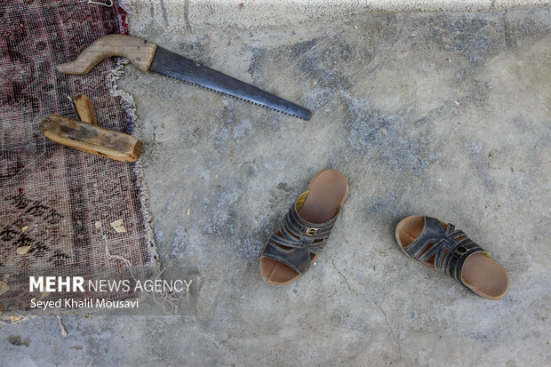 هنرمندی با دستان خالی