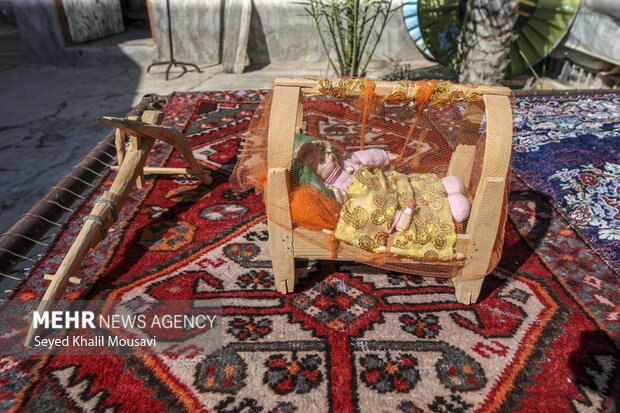 هنرمندی با دستان خالی