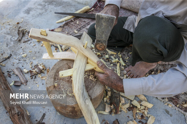 هنرمندی با دستان خالی