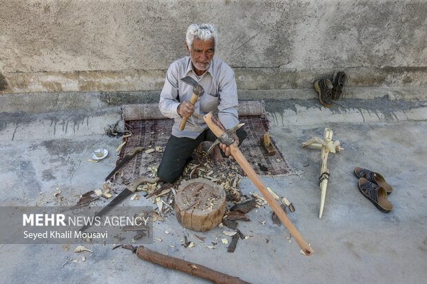 هنرمندی با دستان خالی