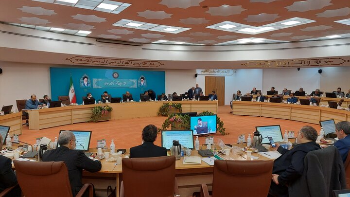 عدم تامین زمین توسط دستگاه های دولتی / الزام به ساخت مسکن در کشور