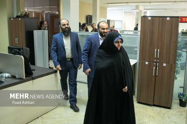 Vice president visits Mehr News Agency
