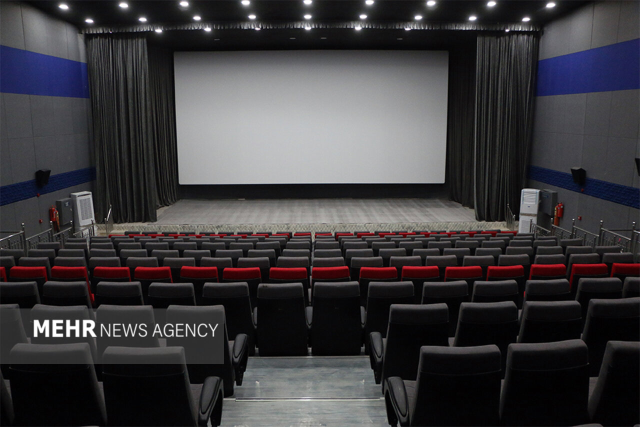 پرده اکران سینمایی در کشور به ۲۰۰ مورد افزایش یافت