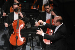 ارکستر سمفونیک تهران در تالار وحدت کنسرت می‌دهد