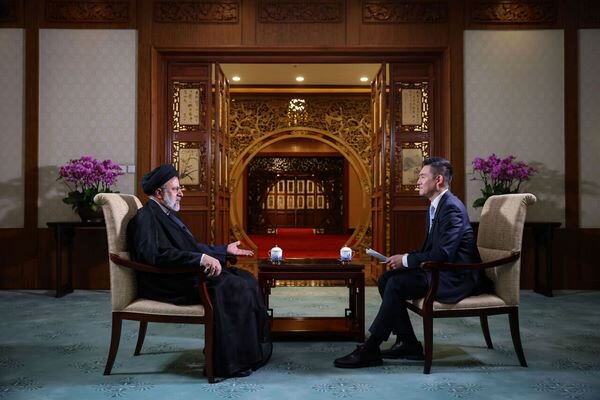 Raeisi says Iran-China ties at turning point