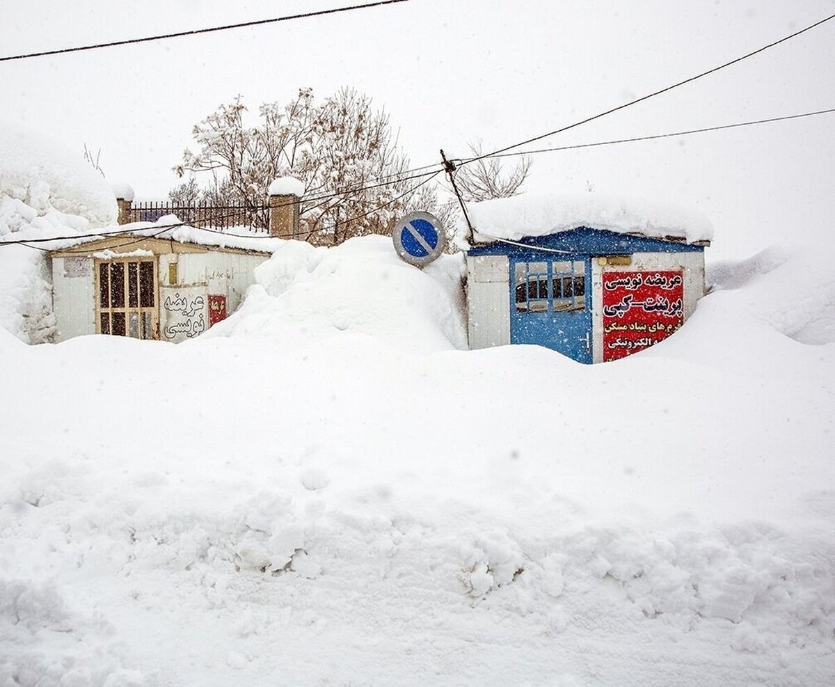 خسارات ۳۵۰ میلیارد تومانی به شهرستان فارسان در پی بارش برف